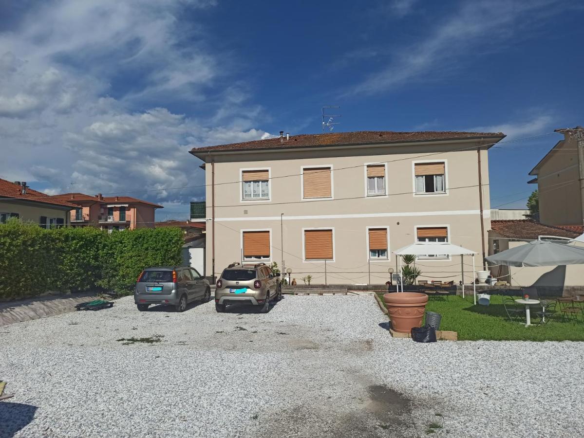 Luce Lucca Exterior foto